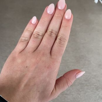 Brush Nail Studio - Tips with dip - Nail Salons Near Me - Pittsburgh, Pennsylvania