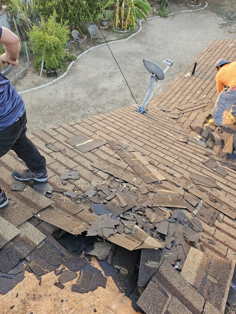 Slide of Citizen Premier Roofing