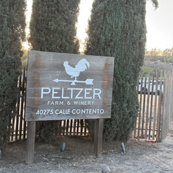 Peltzer Pumpkin Farm - Pumpkin Patches Near Me - Temecula, California