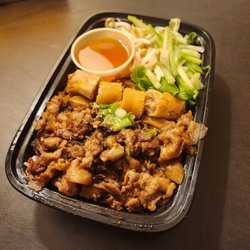 DUA Vietnamese Noodle Soup - B1 bun thit nuong cha gio (grilled pork and egg roll over vermicelli noodles), $14.95