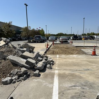 Good Life Concrete - Parking Lot Concrete Replacement Omaha NE | Owner Present On Every Project | Free Estimates - Masonry/Concrete Near Me - Yutan, Nebraska