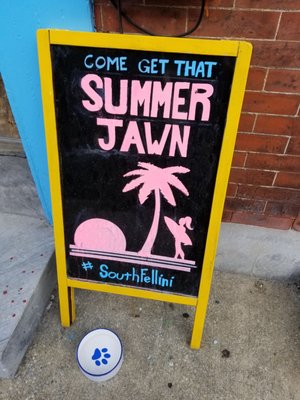 South Fellini by null