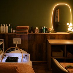 Head spa room