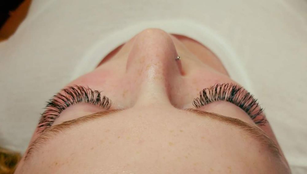 Luxe Lash Logo