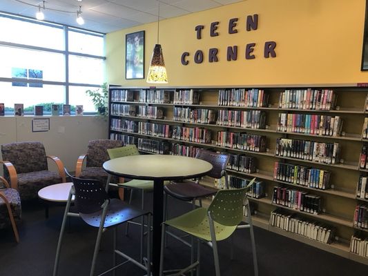 Harper Woods Library