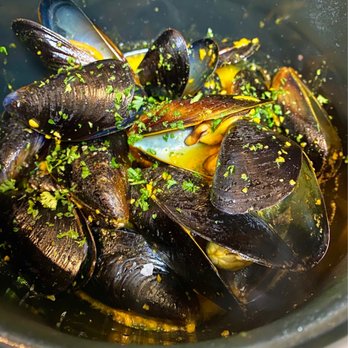 Bell's - The fab moules frites ( frites not pictured) - French Near Me - Los Alamos, California Bell's - The fab moules frites ( frites not pictured) - French Near Me - Los Alamos, California