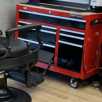 Artisan Barbershop - Barbers Near Me - Northridge, California Artisan Barbershop - Barbers Near Me - Northridge, California