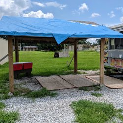 Antojitos Express - Outside