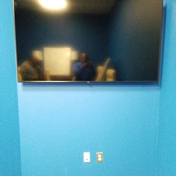 EPMD Custom TV Mounting - Conference room - Home Theatre Installation Near Me EPMD Custom TV Mounting - Conference room - Home Theatre Installation Near Me