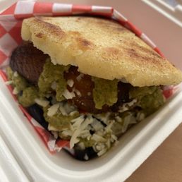 Arepa Pabellon Arepa Pabellon