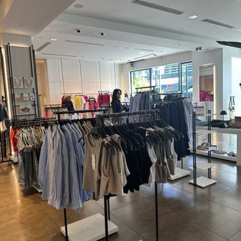 zara clothes store near me
