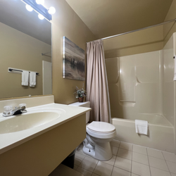 Stone Gate Resort - Bathroom