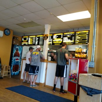 Primetime Pizza - Busy place..smells good ! - Pizza Near Me - Falmouth, Massachusetts Primetime Pizza - Busy place..smells good ! - Pizza Near Me - Falmouth, Massachusetts