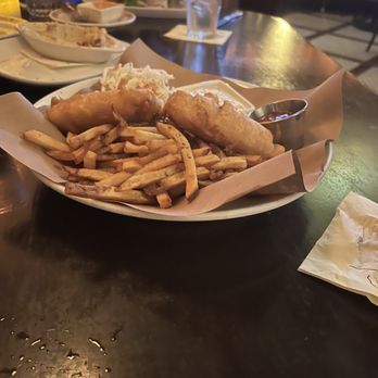 Wilde Bar & Restaurant - Fish and chips and the Mac - Pubs Near Me - Chicago, Illinois Wilde Bar & Restaurant - Fish and chips and the Mac - Pubs Near Me - Chicago, Illinois