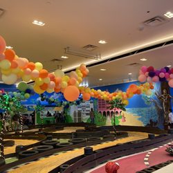 Razor Sports Ka Makana Ali'i - Kiddy track (front) private track (back)