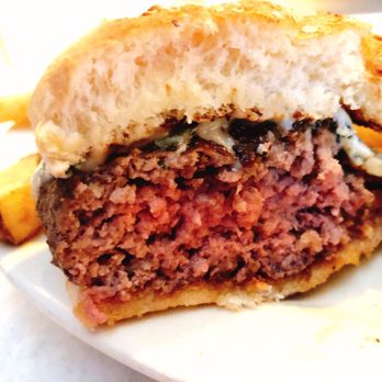Donovan's Pub - Medium temperature - Burgers Near Me - Woodside, New York