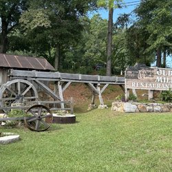 Old Mill Restaurant - Not real fake decoration