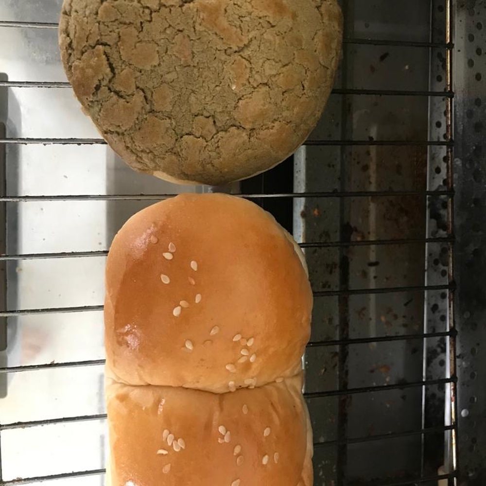 Tung Hing Bakery - Matcha pineapple and durian coconut buns - Bakeries Near Me - Toronto, Ontario Tung Hing Bakery - Matcha pineapple and durian coconut buns - Bakeries Near Me - Toronto, Ontario