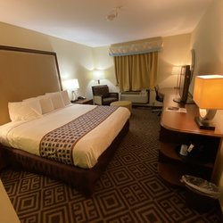 Country Hearth Inns & Suites - Sikeston - King room