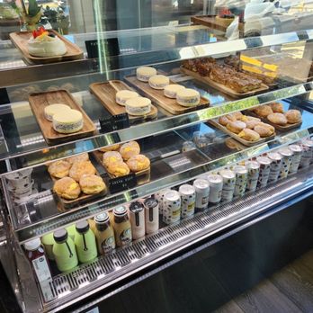 Pau Bakery - Pastries - Bakeries Near Me - Lahaina, Hawaii Pau Bakery - Pastries - Bakeries Near Me - Lahaina, Hawaii