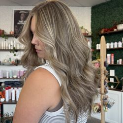Rumors Salon