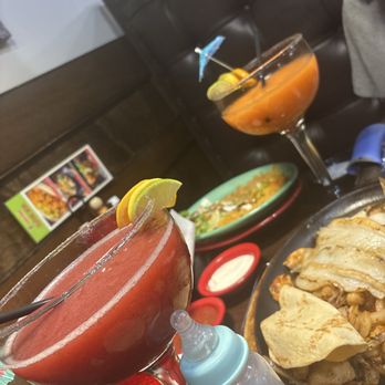 Peppers Mexican Grill and Cantina - large margaritas - Mexican Near Me - Crestview, Florida Peppers Mexican Grill and Cantina - large margaritas - Mexican Near Me - Crestview, Florida