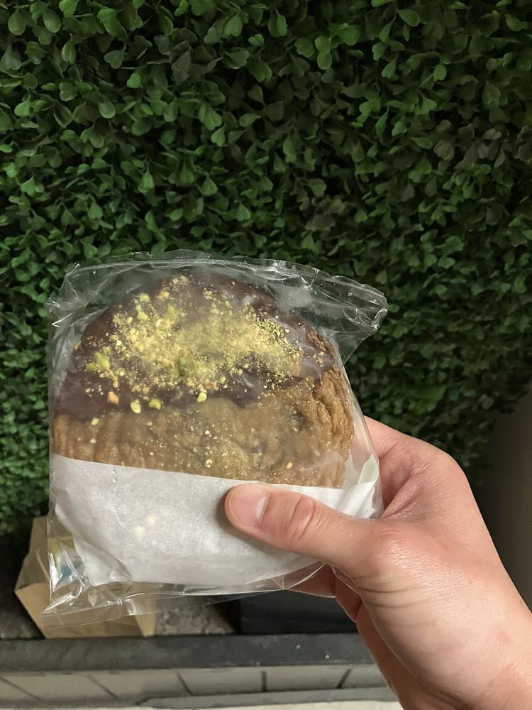 Death by Chocolate Logo