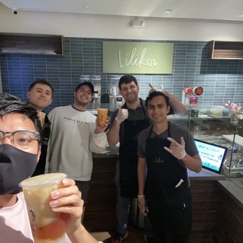 Lilikoi - Me, roommates, Andrew (the owner), and Leo! - Bubble Tea Near Me - San Francisco, California Lilikoi - Me, roommates, Andrew (the owner), and Leo! - Bubble Tea Near Me - San Francisco, California