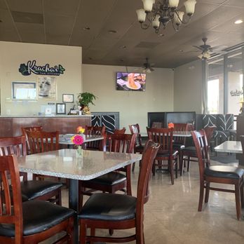 Krachai Thai Kitchen - Empty at dinner time on a Saturday. - Thai Near Me - Phoenix, Arizona