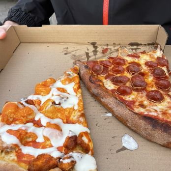 Zorch Pizza - pepperoni and wing night - Food Trucks Near Me - Richmond, Virginia Zorch Pizza - pepperoni and wing night - Food Trucks Near Me - Richmond, Virginia