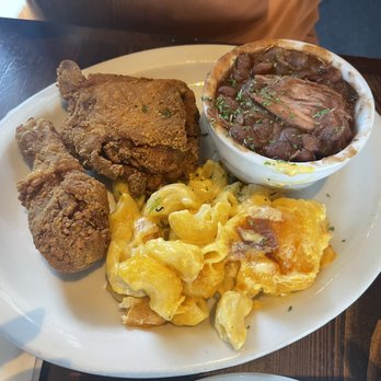 Morrow's - Morrow's Fried Chicken Cup Red Beans & Rice Baked Macaroni - Cajun/Creole Near Me - New Orleans, Louisiana Morrow's - Morrow's Fried Chicken Cup Red Beans & Rice Baked Macaroni - Cajun/Creole Near Me - New Orleans, Louisiana