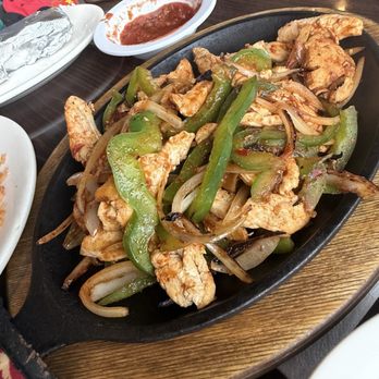 La Botana - Chicken fajitas - Tex-Mex Near Me - Atlanta, Georgia