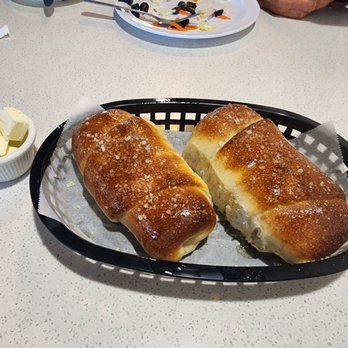 Joes Italian Restaurant - Complimentary freshly baked garlic rolls. Amazing! The best! - Italian Near Me - Mesa, Arizona Joes Italian Restaurant - Complimentary freshly baked garlic rolls. Amazing! The best! - Italian Near Me - Mesa, Arizona