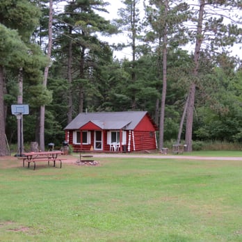 Two Rivers Motel & Cabins - The cabin - Hotels Near Me - Trout Creek, Michigan