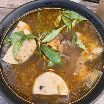 Pho Mama - 81. SPICY BEEF NOODLE SOUP - Vietnamese Near Me - Fremont, California