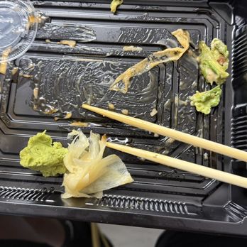 Momotaro Ramen - Sushi roll and hand roll post eating - Ramen Near Me - Pensacola, Florida Momotaro Ramen - Sushi roll and hand roll post eating - Ramen Near Me - Pensacola, Florida