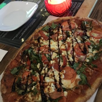 State & Main Kitchen & Bar - Pizza - Bars Near Me - Etobicoke, Ontario State & Main Kitchen & Bar - Pizza - Bars Near Me - Etobicoke, Ontario