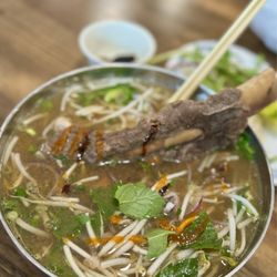 Ba Le Restaurant - Pho Bowl beef