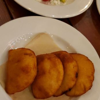 Fogonero Restaurant - Venezuelan Near Me - Pflugerville, Texas