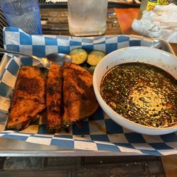El PinchoTaco - Birria tacos
