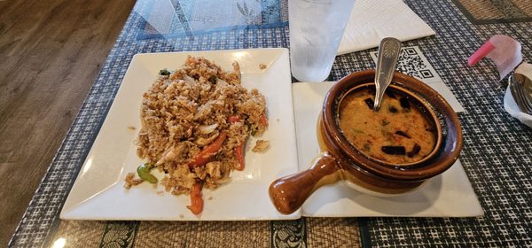 Saap Lao Thai Cuisine & Bar by null