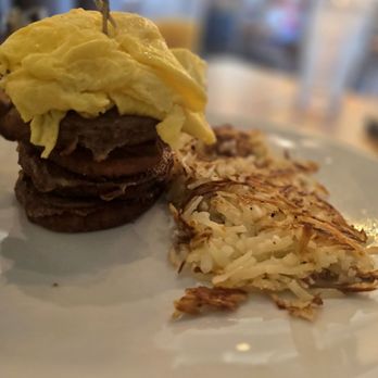 Brunch At Lili's - Cinnamon French toast stack - Breakfast & Brunch Near Me - Frisco, Texas Brunch At Lili's - Cinnamon French toast stack - Breakfast & Brunch Near Me - Frisco, Texas