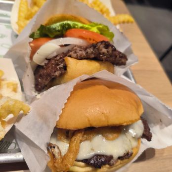 Shake Shack St. John's Town Center - Hot Dogs Near Me - Jacksonville, Florida Shake Shack St. John's Town Center - Hot Dogs Near Me - Jacksonville, Florida