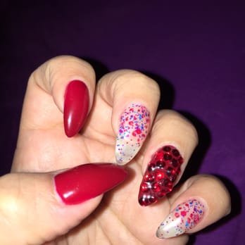 Silver Nail - Stiletto nails done at Silver Nail - Nail Salons Near Me - Brooklyn, New York