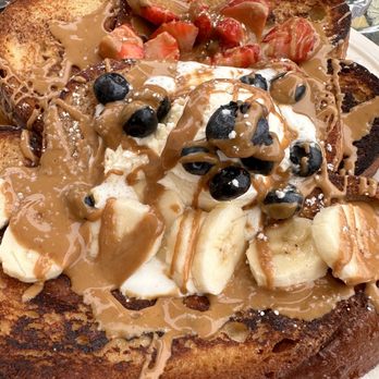 Sage Social Eatery - Cream Brule Cookie Butter French Toast -- very good!! - Latin American Near Me - Covina, California