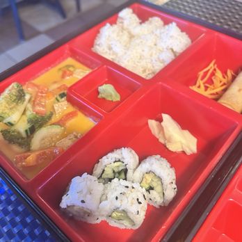 Thai 5 Restaurant Sushi & Bar - CU2. Panang Curry bento lunch special - Thai Near Me - Largo, Florida Thai 5 Restaurant Sushi & Bar - CU2. Panang Curry bento lunch special - Thai Near Me - Largo, Florida