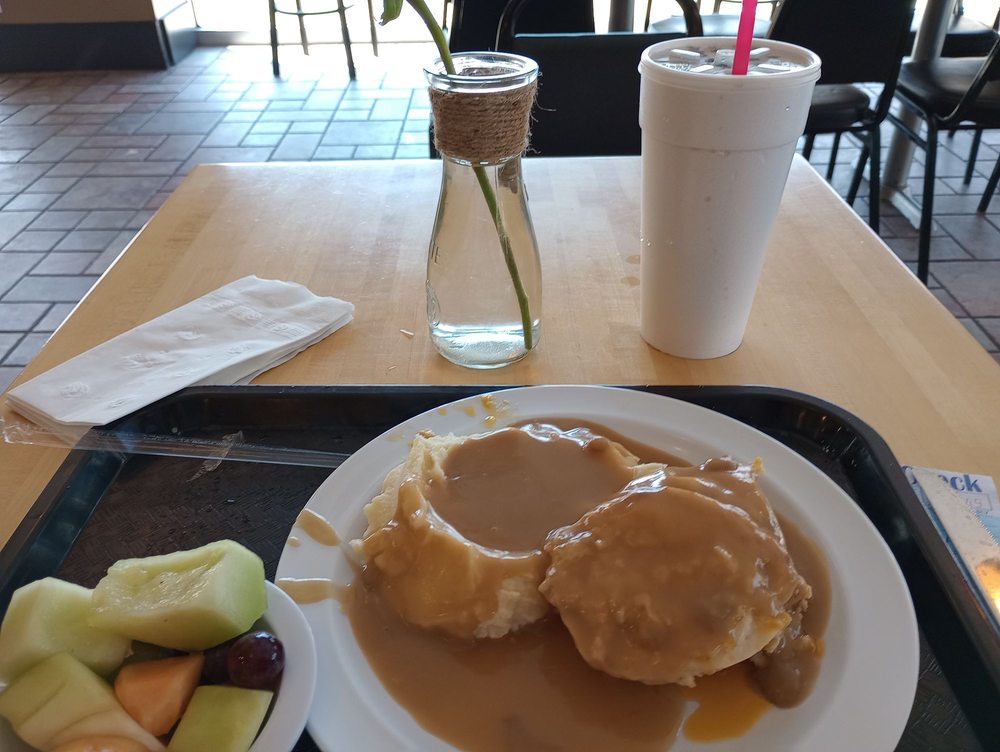 Food from Corner Café at The Leland