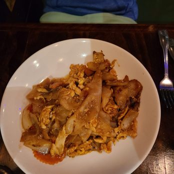 Up Thai - Drunken noodles - Thai Near Me - Morris Plains, New Jersey Up Thai - Drunken noodles - Thai Near Me - Morris Plains, New Jersey