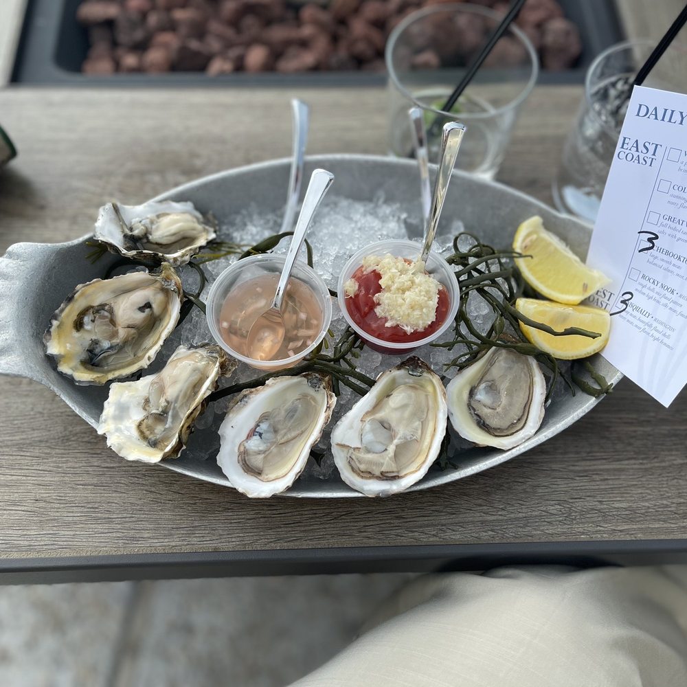 Half Moon - Oysters - New American Near Me - Dobbs Ferry, New York Half Moon - Oysters - New American Near Me - Dobbs Ferry, New York