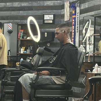 4U barbershop - Barbers Near Me - San Diego, California